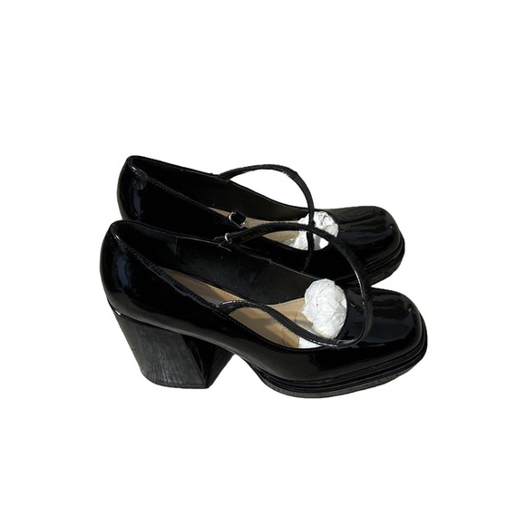 Steve Madden Nylo Mary Jane Pump - Picture 1 of 3